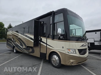 2016 Ford Super Duty F-53 Class A Motorhome Chassis DRW - miniatura 3
