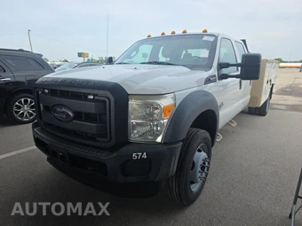 2016 Ford Super Duty F-550 Cab Chassis XL Crew Cab DRW
