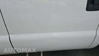 2016 Ford Super Duty F-550 Cab Chassis XL Crew Cab DRW - miniatura 23