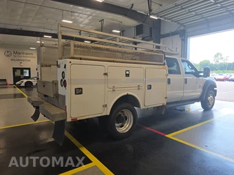 2016 Ford Super Duty F-550 Cab Chassis XL Crew Cab DRW - miniatura 4