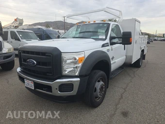 2016 Ford Super Duty F-550 Cab Chassis XL Regular Cab DRW