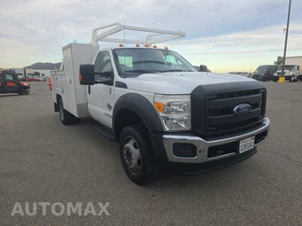 2016 Ford Super Duty F-550 Cab Chassis XL Regular Cab DRW - miniatura 3