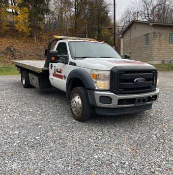 2016 Ford Super Duty F-550 Cab Chassis XL Regular Cab DRW - car from the USA, Manheim Buy-Now listing at AUTOMAX