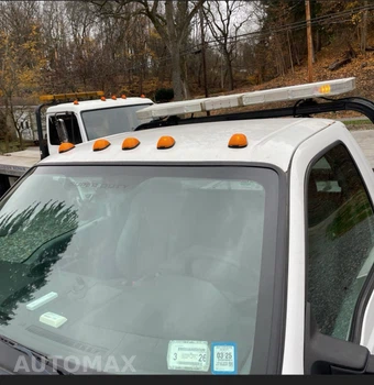 2016 Ford Super Duty F-550 Cab Chassis XL Regular Cab DRW - miniatura 9