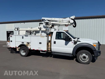 2016 Ford Super Duty F-550 Cab Chassis XL Regular Cab DRW - miniatura 10