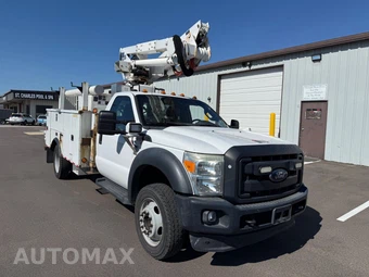2016 Ford Super Duty F-550 Cab Chassis XL Regular Cab DRW - miniatura 13