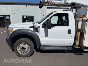 2016 Ford Super Duty F-550 Cab Chassis XL Regular Cab DRW - miniatura 19
