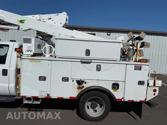 2016 Ford Super Duty F-550 Cab Chassis XL Regular Cab DRW - miniatura 20