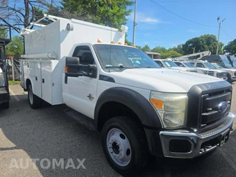 2016 Ford Super Duty F-550 Cab Chassis XL Regular Cab DRW - miniatura 4