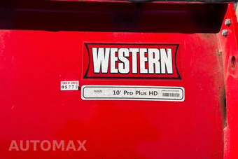 2016 Ford Super Duty F-550 Cab Chassis XL Regular Cab DRW - miniatura 13
