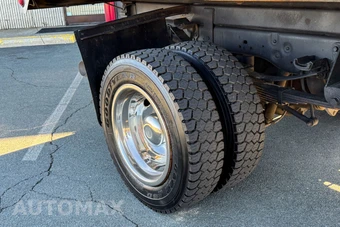 2016 Ford Super Duty F-550 Cab Chassis XL Regular Cab DRW - miniatura 22