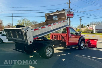2016 Ford Super Duty F-550 Cab Chassis XL Regular Cab DRW - miniatura 3