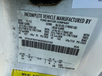 2016 Ford Super Duty F-550 Cab Chassis XL Regular Cab DRW - miniatura 19