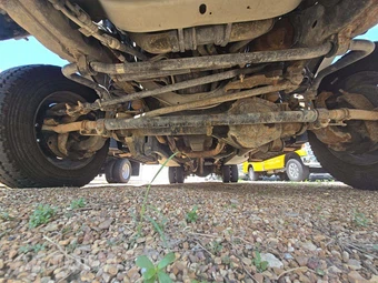2016 Ford Super Duty F-550 Cab Chassis XL Regular Cab DRW - miniatura 17