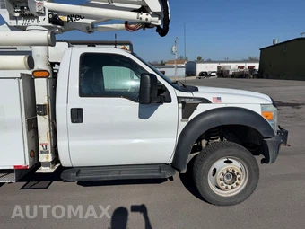 2016 Ford Super Duty F-550 Cab Chassis XL Regular Cab DRW - miniatura 15