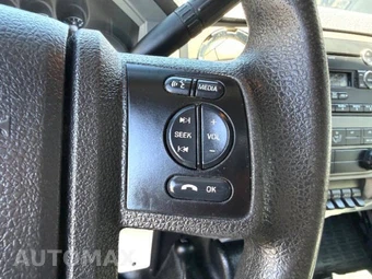 2016 Ford Super Duty F-550 Cab Chassis XLT Crew Cab DRW - miniatura 24