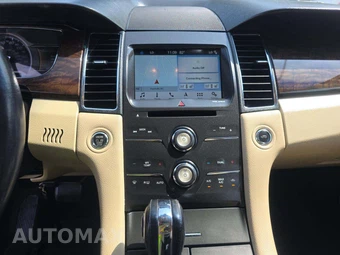 2016 Ford Taurus Limited - miniatura 10