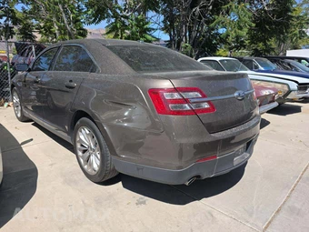 2016 Ford Taurus Limited - miniatura 2