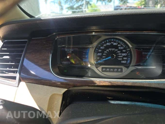 2016 Ford Taurus Limited - miniatura 9