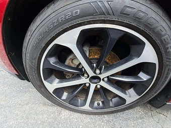 2016 Ford Taurus Limited - miniatura 23