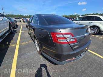 2016 Ford Taurus SE – miniatura 6