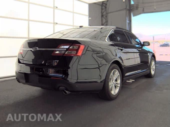 2016 Ford Taurus SEL – miniatura 4