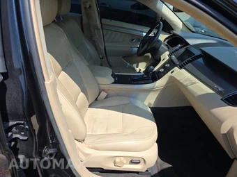 2016 Ford Taurus SEL - miniatura 8