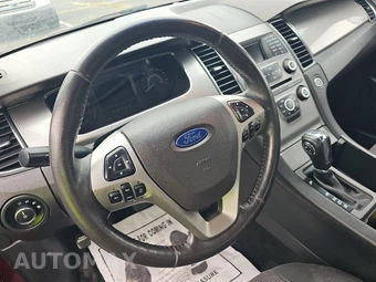 2016 Ford Taurus SEL – miniatura 10