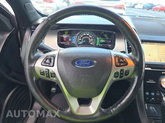 2016 Ford Taurus SHO - miniatura 10