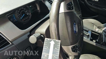 2016 Ford Taurus SHO - miniatura 44