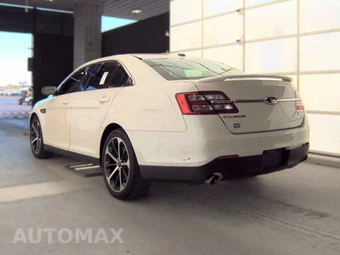 2016 Ford Taurus SHO - miniatura 6