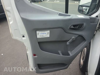 2016 Ford Transit 150 Cargo Van w/RH Sliding Door Low Roof 130.0" WB - miniatura 9