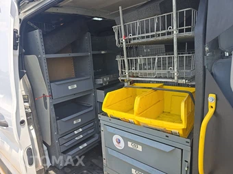 2016 Ford Transit 150 Cargo Van w/RH Sliding Door Low Roof 130.0" WB - miniatura 13