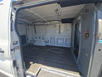 2016 Ford Transit 150 Cargo Van w/RH Sliding Door Low Roof 130.0" WB - miniatura 13