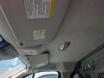 2016 Ford Transit 150 Cargo Van w/RH Sliding Door Low Roof 130.0" WB - miniatura 11
