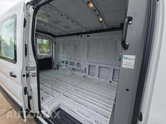 2016 Ford Transit 150 Cargo Van w/RH Sliding Door Medium Roof 148.0" WB - miniatura 15