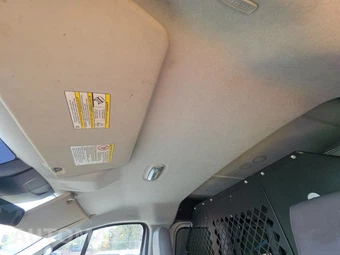 2016 Ford Transit 150 Cargo Van w/RH Swing-Out Doors Low Roof 130.0" WB - miniatura 41