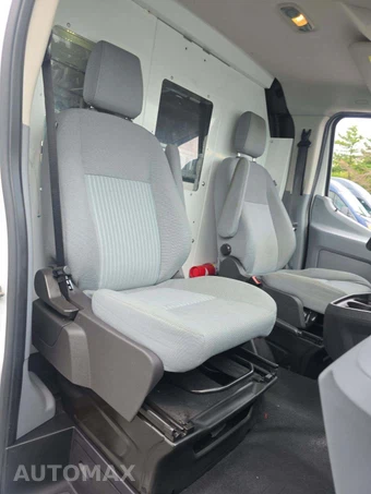 2016 Ford Transit 150 Cargo Van w/RH Swing-Out Doors Low Roof 130.0" WB - miniatura 16