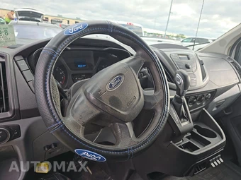 2016 Ford Transit 150 Cargo Van w/RH Swing-Out Doors Low Roof 130.0" WB - miniatura 10