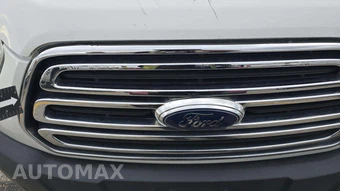 2016 Ford Transit 150 Cargo Van w/RH Swing-Out Doors Low Roof 130.0" WB - miniatura 39