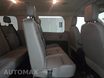2016 Ford Transit 150 Passenger Wagon XL w/RH Sliding Door Low Roof 130.0" WB - miniatura 13