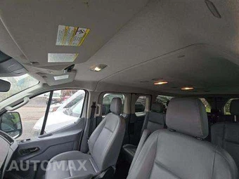 2016 Ford Transit 150 Passenger Wagon XL w/RH Swing-Out Doors Low Roof 130.0" WB - miniatura 11