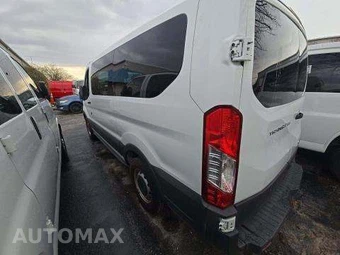 2016 Ford Transit 150 Passenger Wagon XL w/RH Swing-Out Doors Low Roof 130.0" WB - miniatura 2