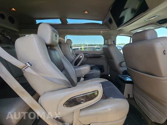 2016 Ford Transit 150 Passenger Wagon XLT w/RH Swing-Out Doors Low Roof 130.0" WB - miniatura 13