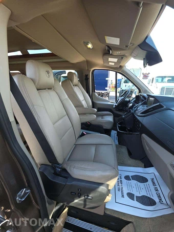 2016 Ford Transit 150 Passenger Wagon XLT w/RH Swing-Out Doors Low Roof 130.0" WB - miniatura 19