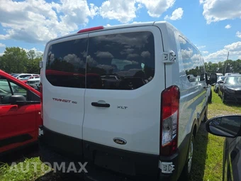 2016 Ford Transit 150 Passenger Wagon XLT w/RH Swing-Out Doors Low Roof 130.0" WB - miniatura 4