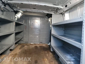 2016 Ford Transit 250 Cargo Van w/RH Sliding Door Low Roof 130.0" WB - miniatura 15