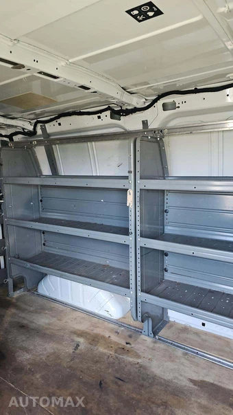 2016 Ford Transit 250 Cargo Van w/RH Sliding Door Low Roof 130.0" WB - miniatura 17