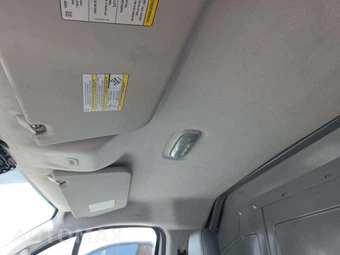 2016 Ford Transit 250 Cargo Van w/RH Sliding Door Low Roof 130.0" WB - miniatura 11