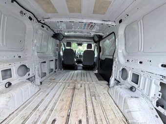 2016 Ford Transit 250 Cargo Van w/RH Sliding Door Low Roof 130.0" WB - miniatura 19
